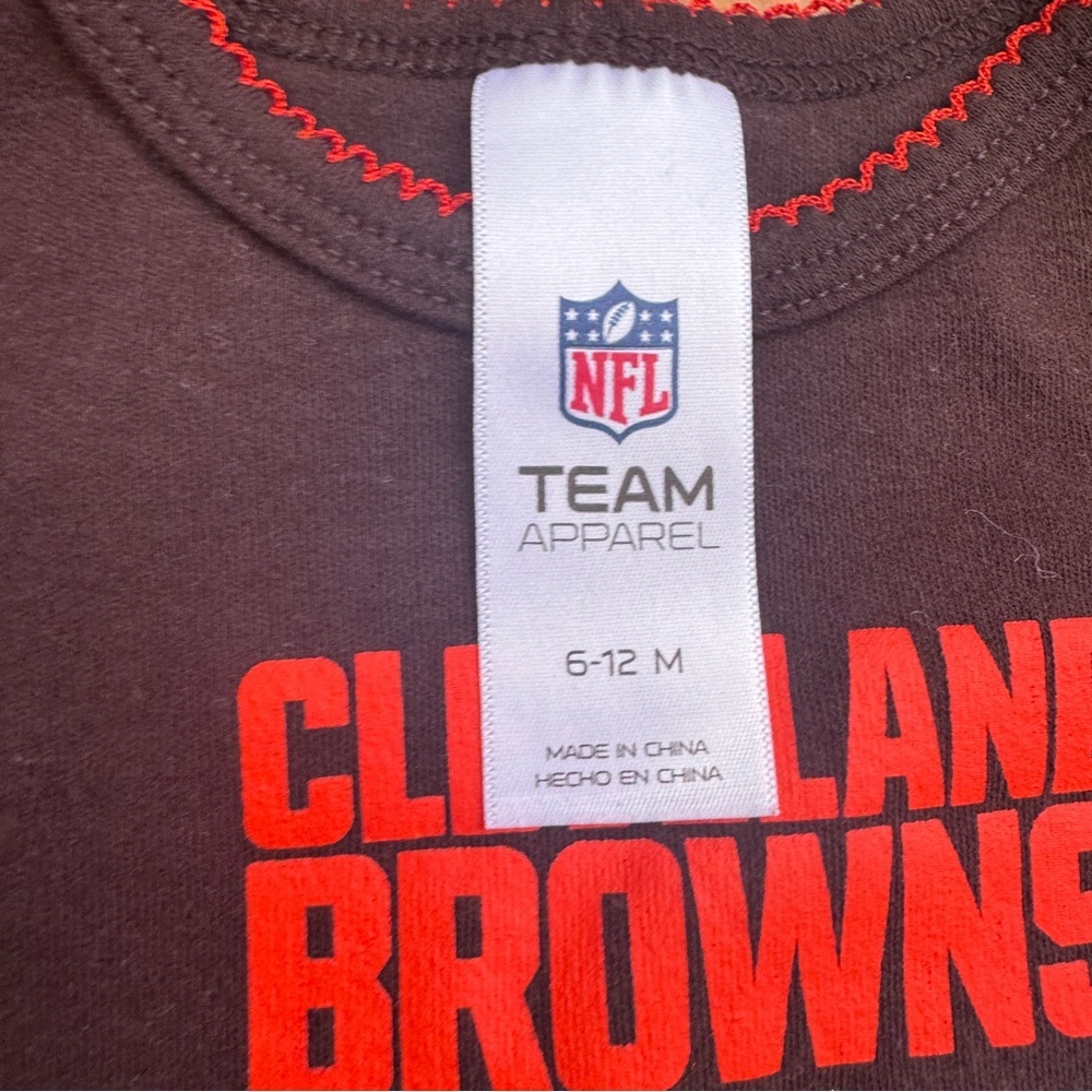 Cleveland Browns Kids One Pieces - Brown, White, Pink size 6-12 months bundle - Picture 4 of 7